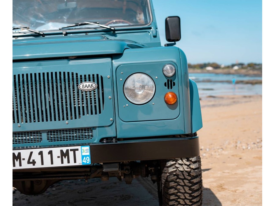 BAAK| Headlight surrounds for Land Rover Defender