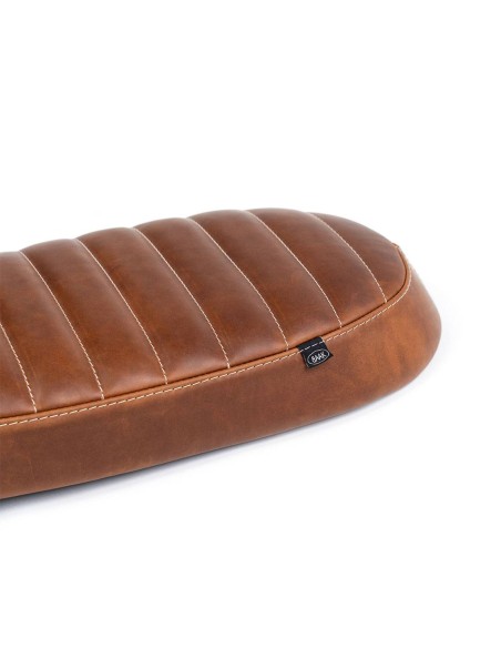 Sella piatta in cuoio pieno fiore per Royal Enfield Interceptor / Continental GT