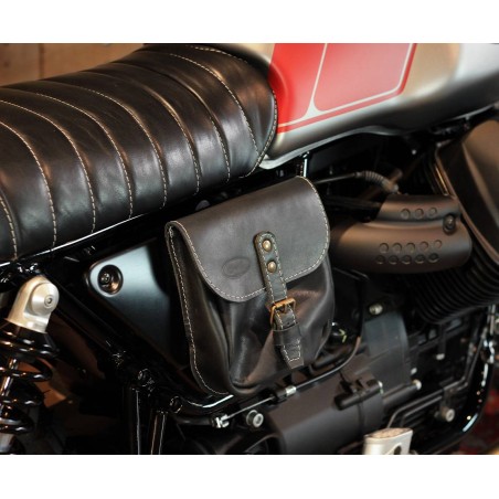 Moto Guzzi V7 Tracker Baak