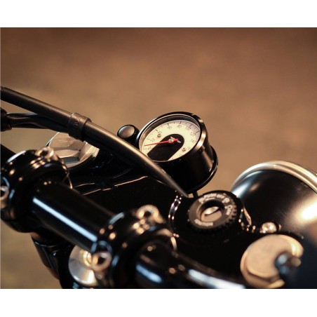 Moto Guzzi V7 Tracker Baak