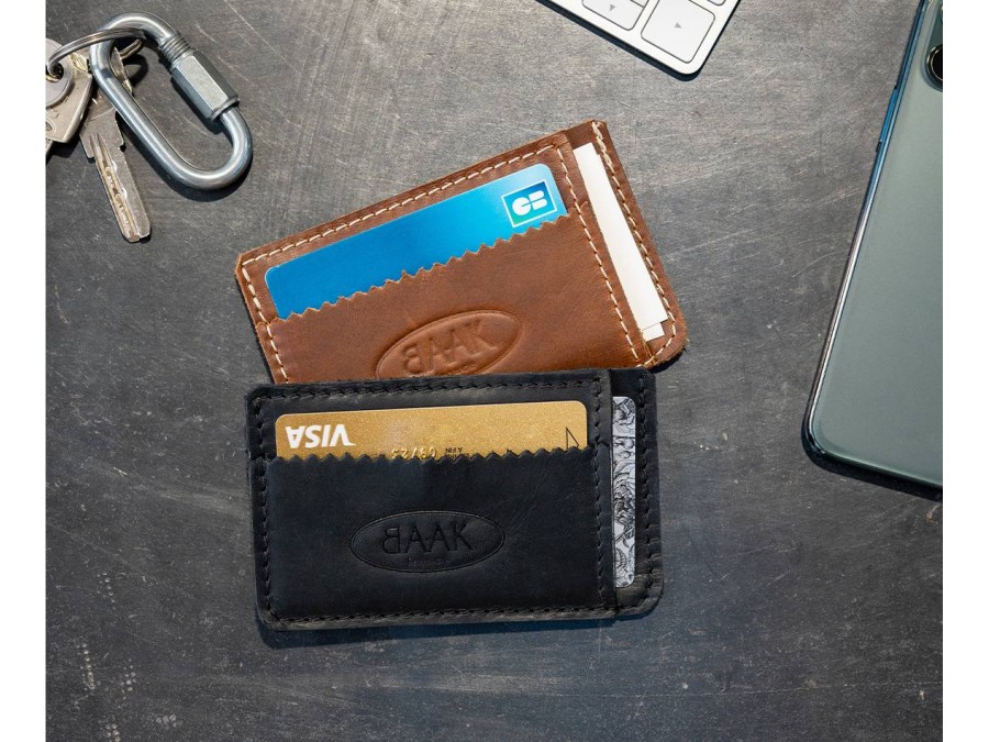 Card holder in leather BAAK