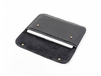 16" Leather BAAK laptop case