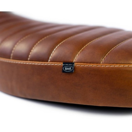 Saddle de cuero clásico para Moto Guzzi V7 850