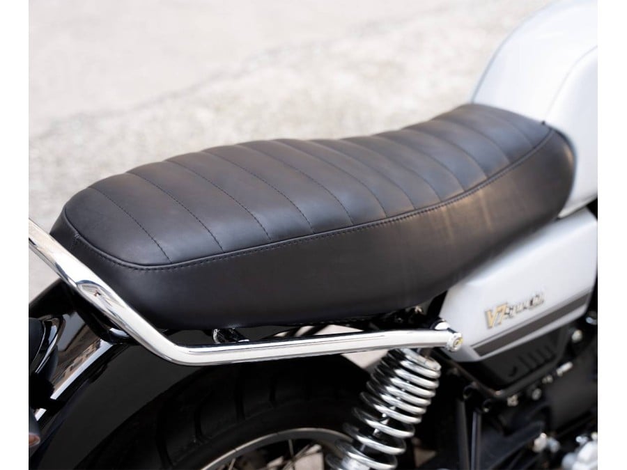 Sella in cuoio Classica per Moto Guzzi V7 850