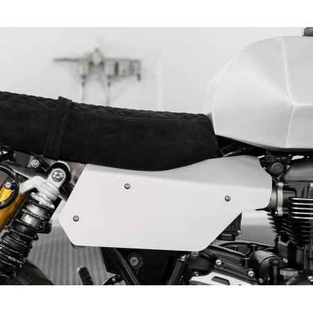 Side cover (low exhaust line) per Triumph Scrambler 1200 XC/XE