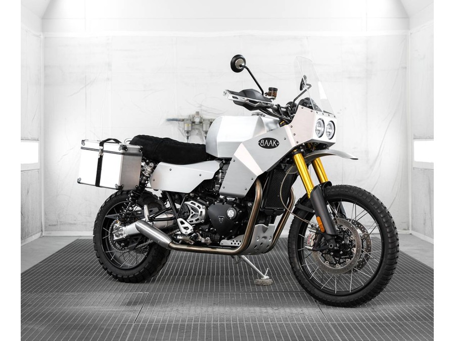 Sitzbank aus Leder Aventures für Triumph Scrambler 1200 XC/XE/X