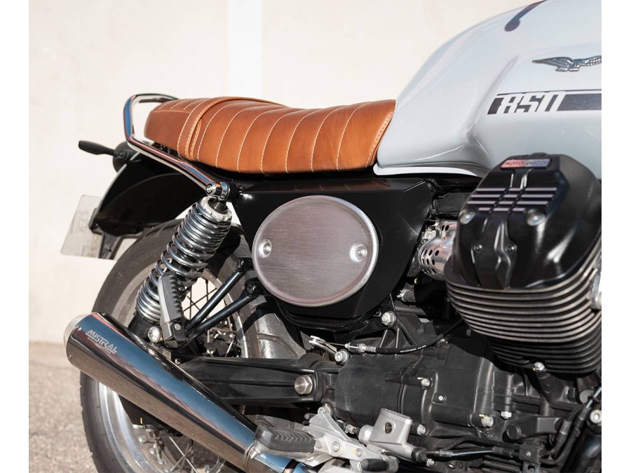 Cache latéral avec plaque numéro pour Moto Guzzi V7 850