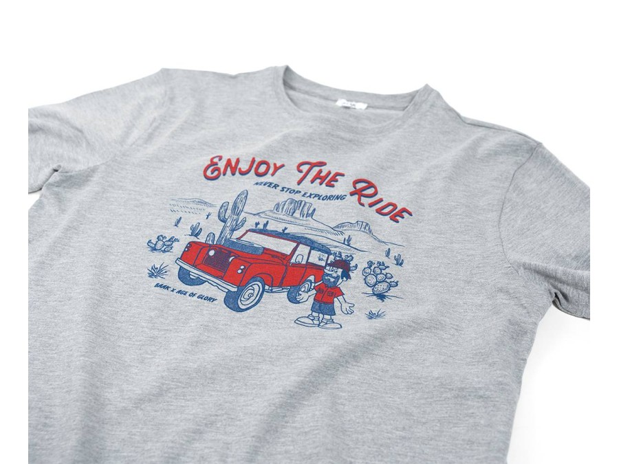 Camiseta Enjoy The Ride Gris
