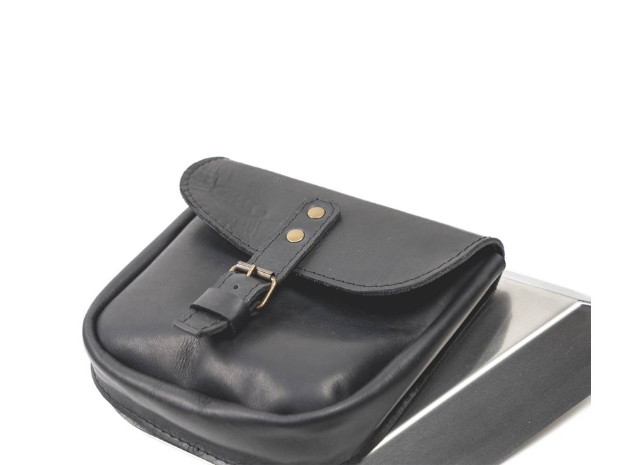 Fianchetto laterale con borsa in cuoio per Moto Guzzi V7 850