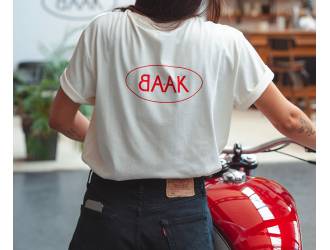 Cream T-Shirt - Short sleeves - Heart pocket on front - Screen-printed red BAAK logo on back