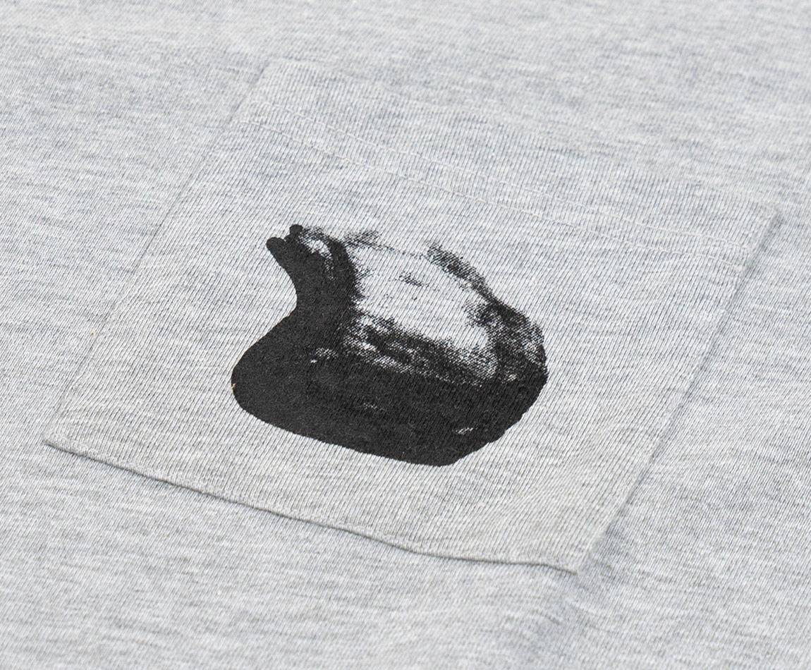 Grey T-Shirt - Short sleeves - Heart pocket on front - Black helmet silk-screen print on pocket Grey T-Shirt - Short sleeves - Heart pocket on front - Black helmet silk-screen print on pocket