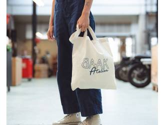 sac tote-bag - 100% coton - Naturel - Sérigraphie "BAAK Atelier" bleu pétrole