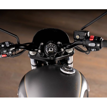 Daytona Triumph counter, Café Racer prep, Made in France