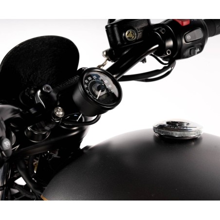 Daytona Triumph counter, Café Racer prep, Made in France