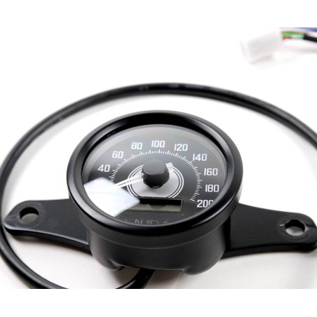 Daytona Triumph counter, Café Racer prep, Made in France
