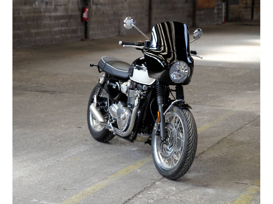 Removable windscreen for Triumph Bonneville T100 / T120