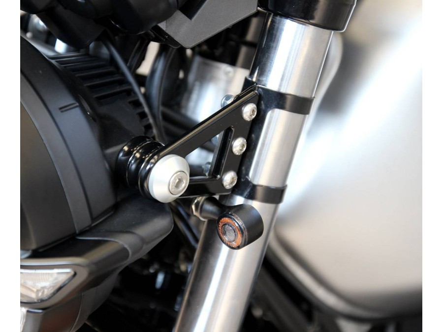 Moto Guzzi V7 III / V7 850 / V9 순정부품용 헤드라이트 브래킷