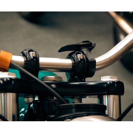 Supporto telefonico per moto Quad Lock Lock Pro in alluminio - Fissazione del manubrio