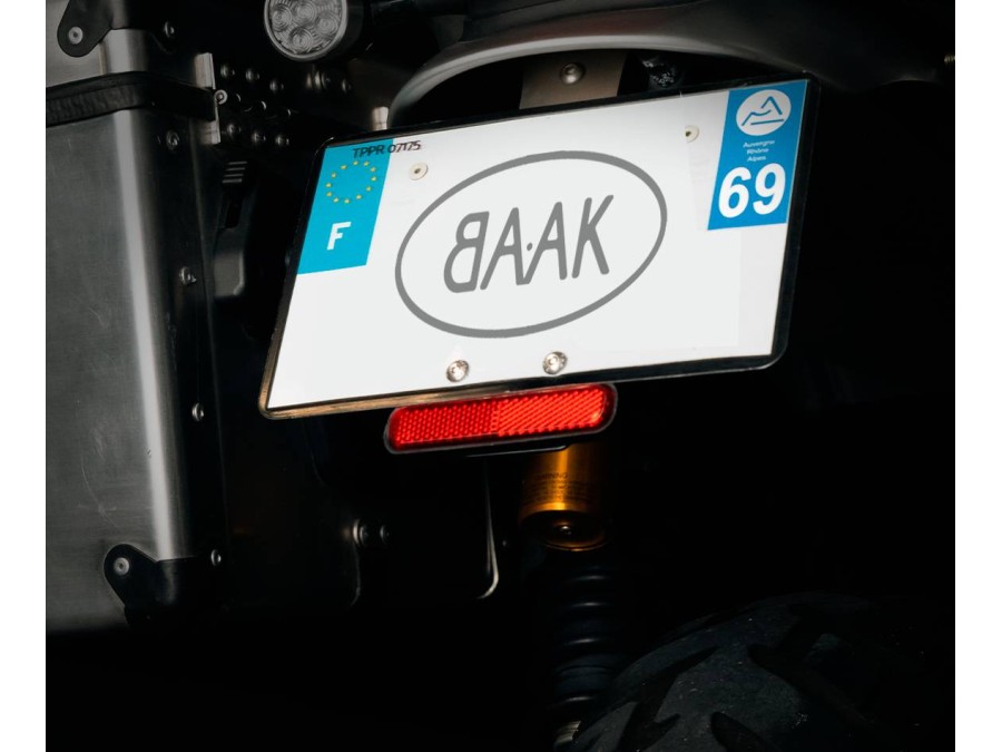 Universeller Reflektor für Kennzeichen