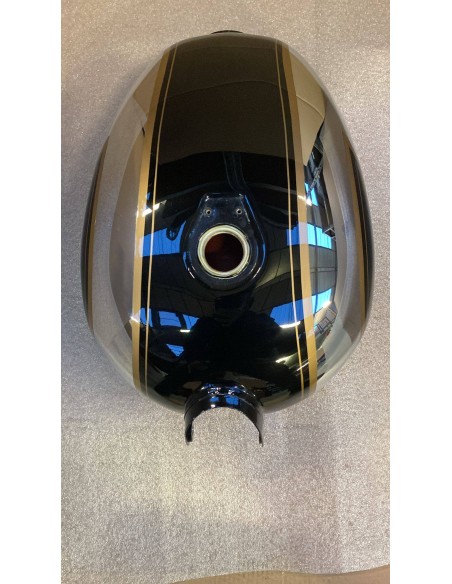OUTLET N°34 Tank für Royal Enfield Classic / Bullet 500, Farbe schwarz-gold glänzend