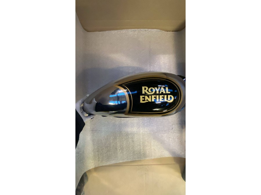 OUTLET N°34 Serbatoio per Royal Enfield Classic / Bullet 500, colore nero cromato dorato
