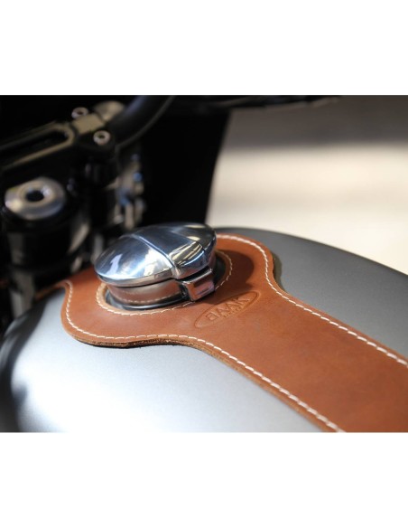 Pack sangle de réservoir cuir brun + bouchon Monza Moto Guzzi V7 III & V9