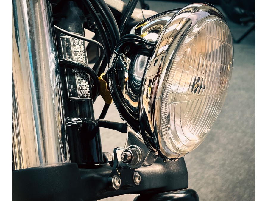 Scheinwerferhalter Bates - Triumph 1200 Bobber