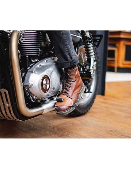 Protège boots pour sélecteur de motos en cuir par BAAK