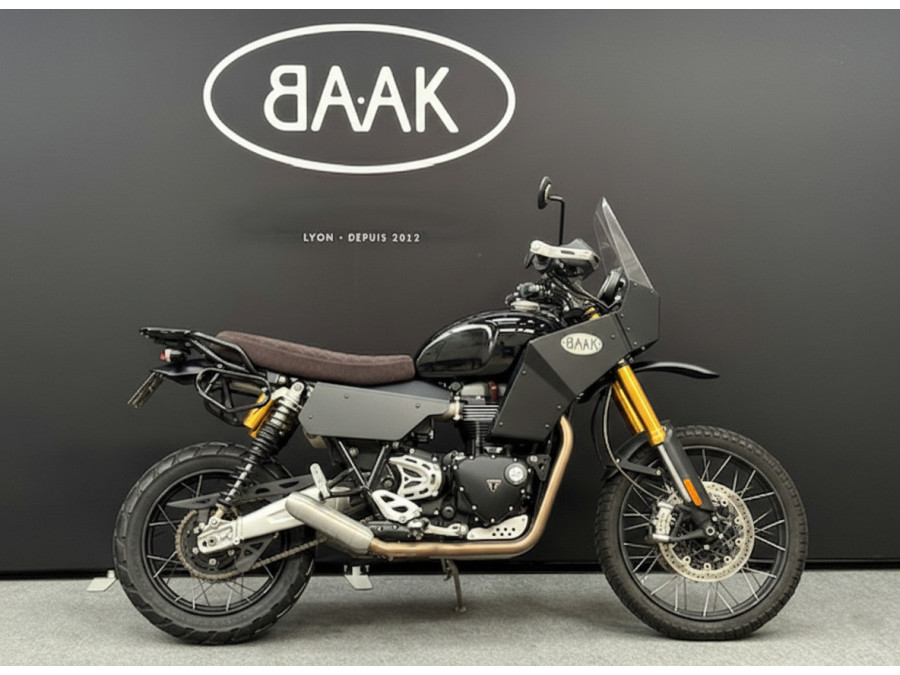 TRIUMPH SCRAMBLER 1200 XE Aventure BAAK N°123 - Gebraucht