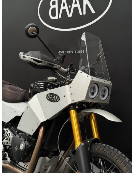 TRIUMPH SCRAMBLER 1200 XE Aventure BAAK N°123 - Gebraucht