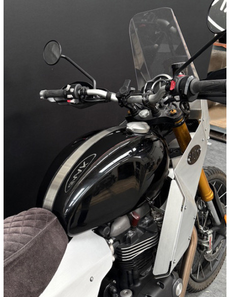 TRIUMPH SCRAMBLER 1200 XE Aventure BAAK N°123 - Gebraucht