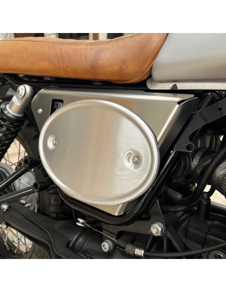 Fianchetto laterale con targa per Moto Guzzi V7 I/II