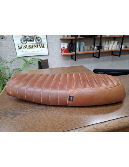 OUTLET - Sitzbank für Royal Enfield GT 535 braunes Leder klassische Steppung