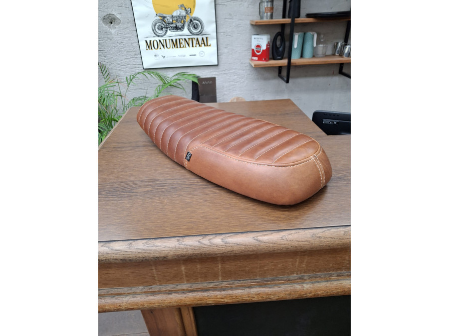 OUTLET - Sella per Royal Enfield GT 535 cuoio marrone coste classiche