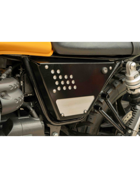 Side cover for Moto Guzzi V7 III / V9