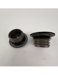 OUTLET - Kit de bouchons de réservoir extra plat domed noir Harley Davidson 2