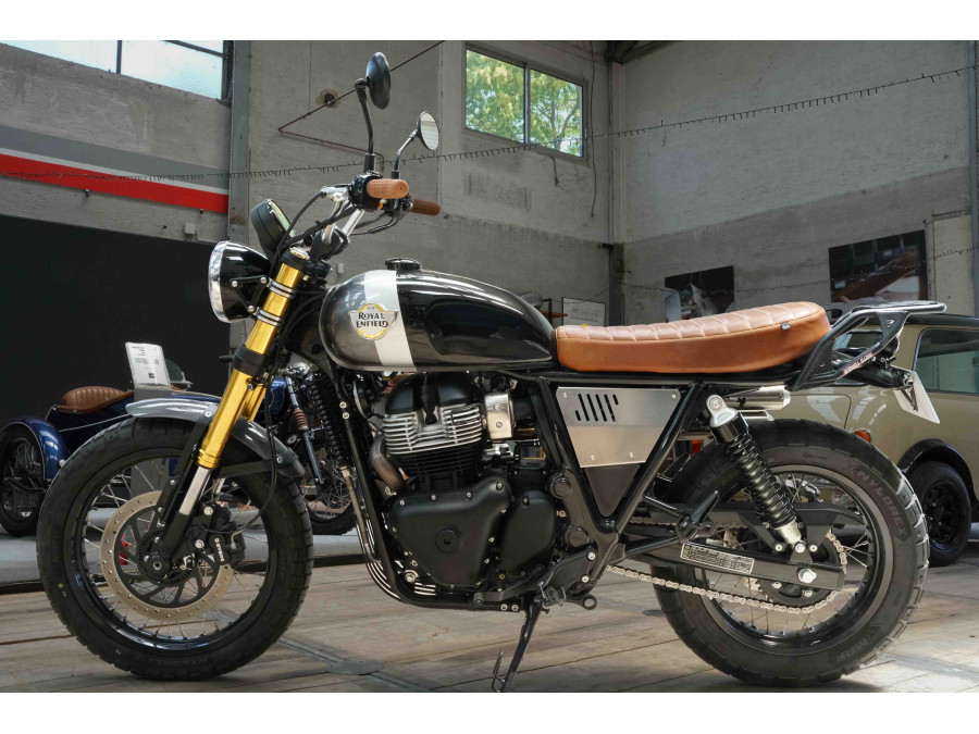 Leather Saddle for Royal Enfield Bear 650 | Style & Comfort - BAAK