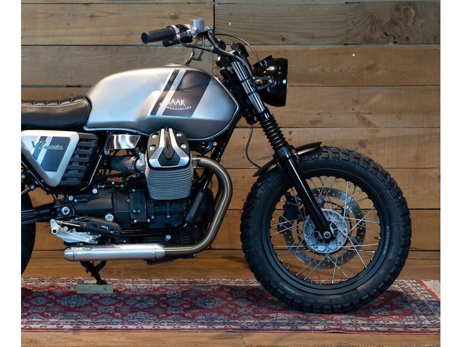 OUTLET - Front mini fender for Moto Guzzi V7 and V9