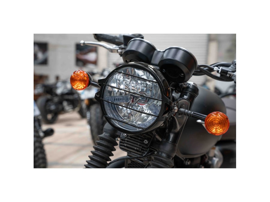 PRÉCOMMANDE -  Grille pour phare d'origine Royal Enfield 650 Interceptor / Continental GT