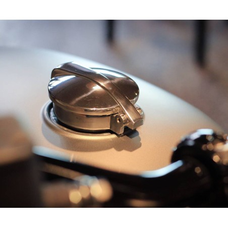 Monza type tank cap for Triumph