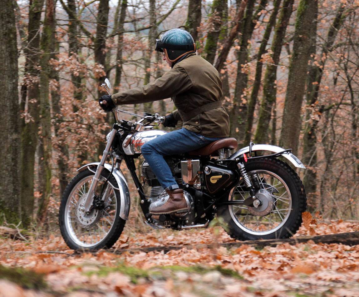 Scrambler rear mudguard for Royal Enfield Classic / Bullet Scrambler rear mudguard for Royal Enfield Classic / Bullet