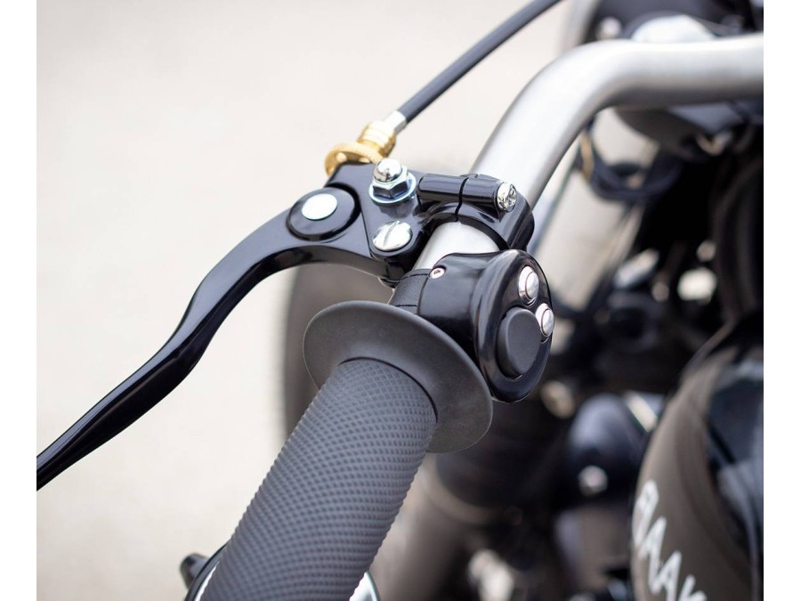 Triumph Bonneville T100 / T120 La Machine