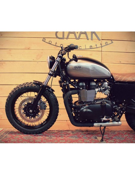 Triumph Bonneville 865 Tracker