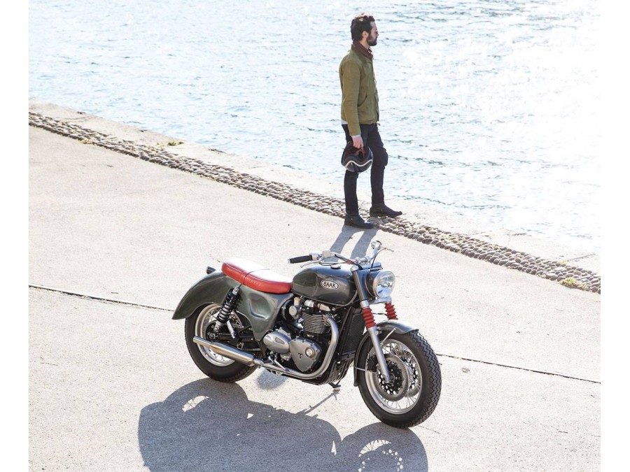 Triumph Bonneville T120 Badewanne