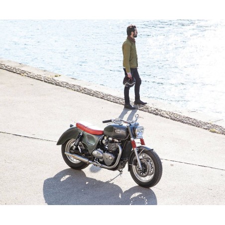 Triumph Bonneville T120 Bathtub