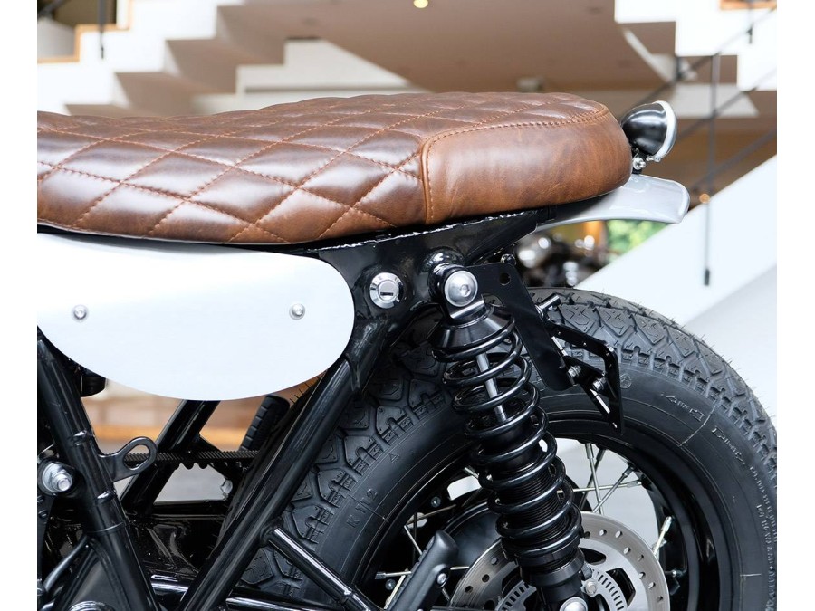 Portatarga laterale per Triumph