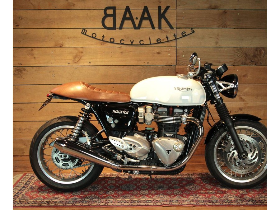 Sella in cuoio Racer per Triumph Thruxton 1200