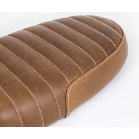 Sella in pelle marrone per Triumph T120 / T100