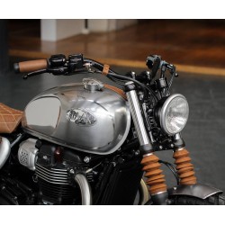 Leather covered handlebar grips 2