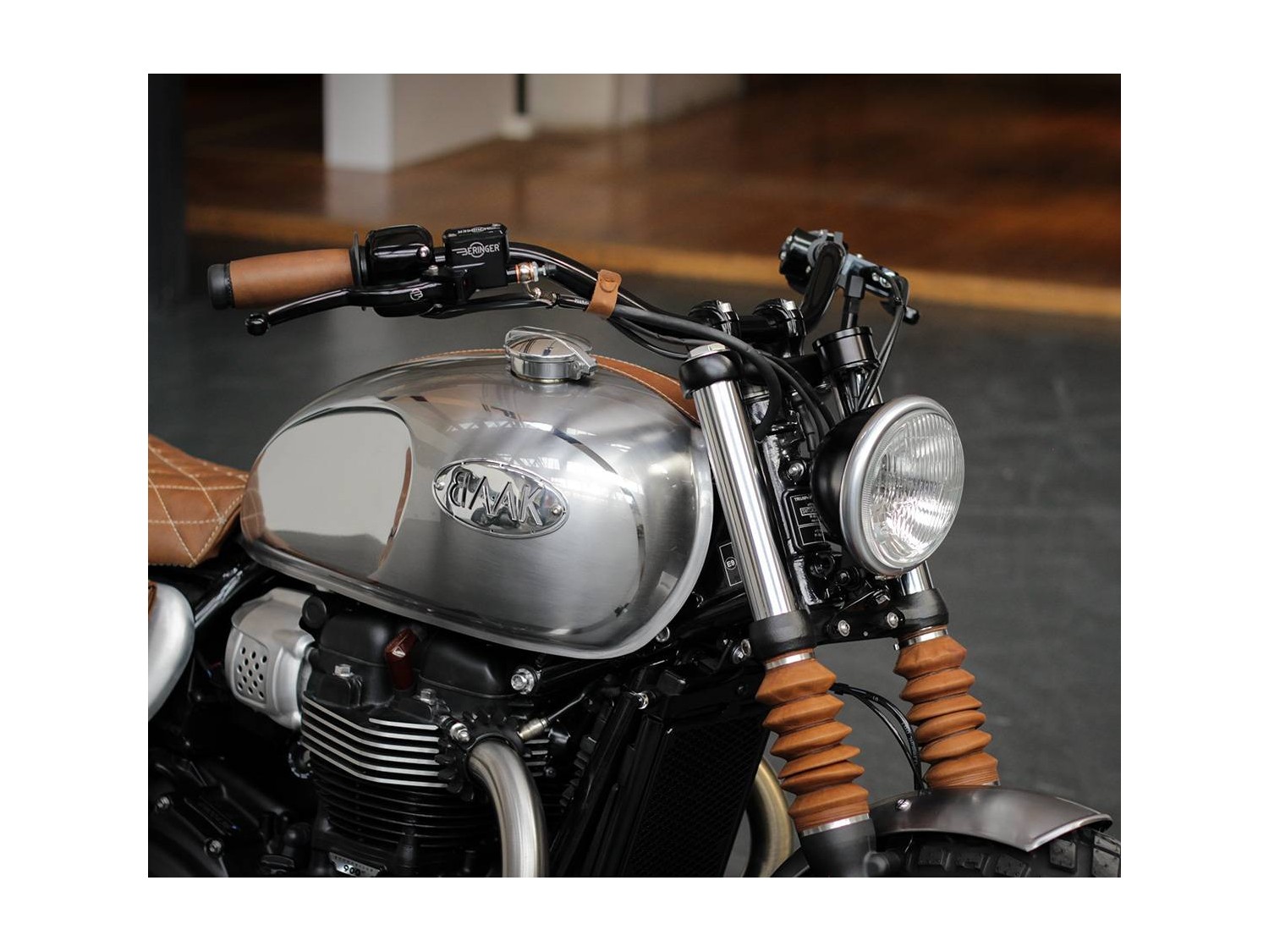 thumbnail image 2 of Thumper Motorcycle Grips - TG-C-1 - Cafe Brown - 1in Handlebar - 4 7/8" Length - Rubber 2 of 4